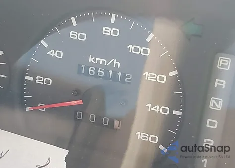 1992 Nissan Quest z USA, uszkodzony, nr VIN ARME24012143